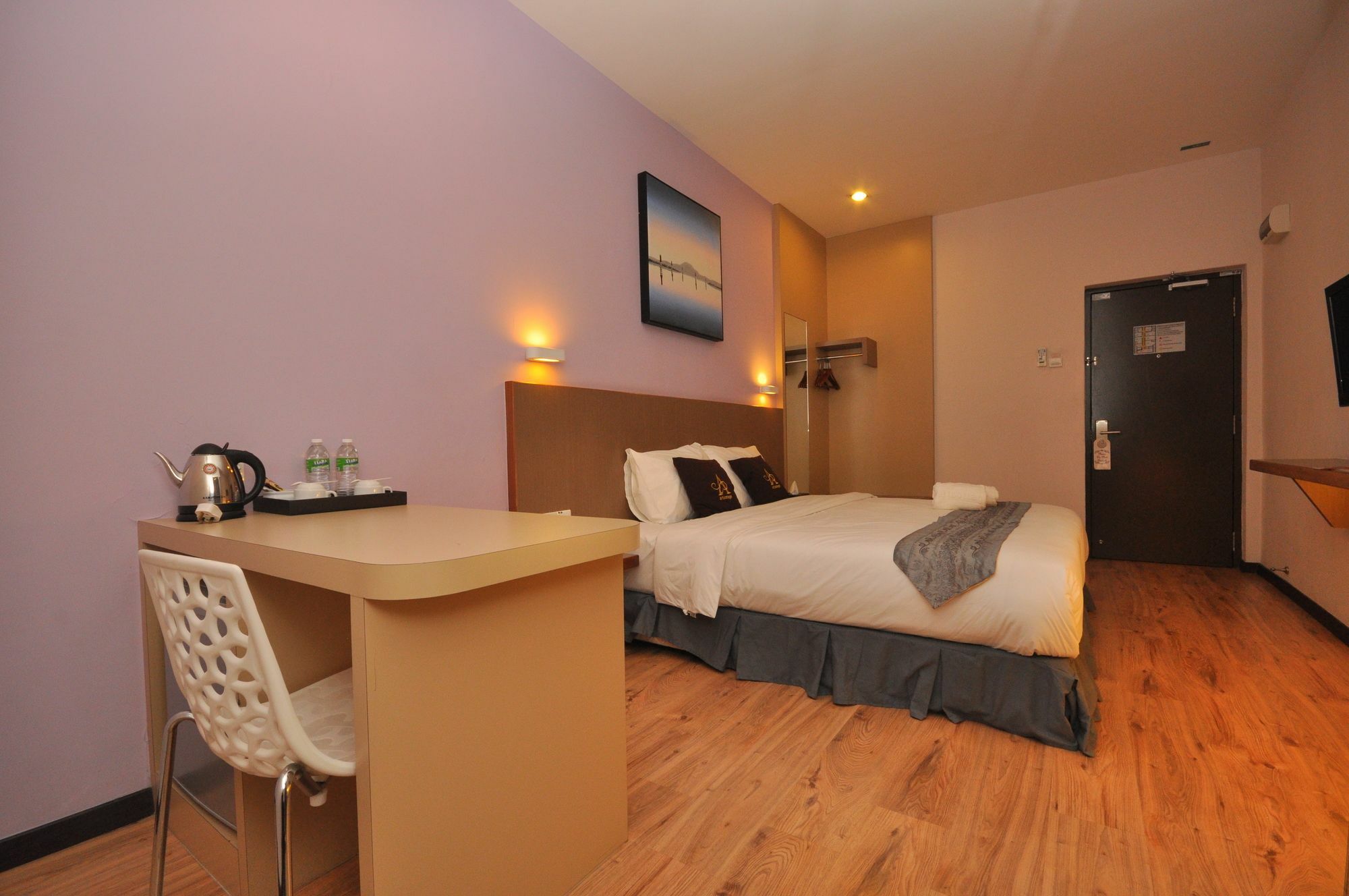 איפוה Art Cottage Hotel מראה חיצוני תמונה